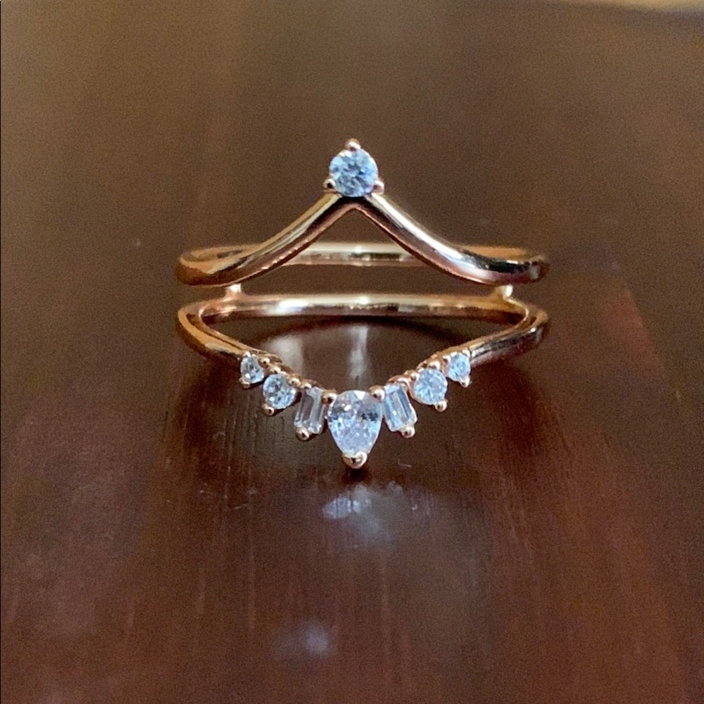 NWOT Rose gold tone clear stone enhancer ring size 10